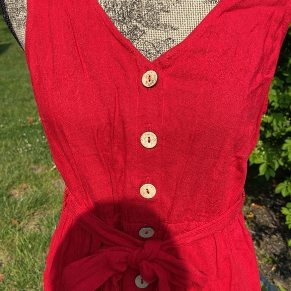 Universal thread red v neck sleeveless dress nwt - Picture 6 of 9